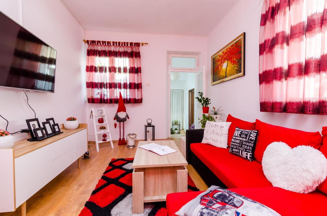 Holiday Home Lungo Mare Млини Экстерьер фото