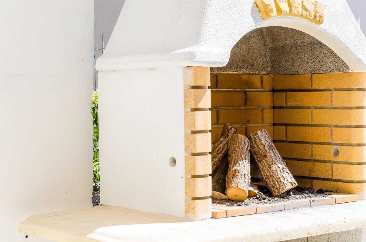 Holiday Home Lungo Mare Млини Экстерьер фото