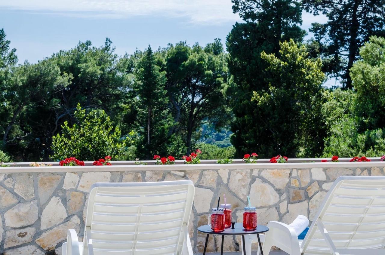 Holiday Home Lungo Mare Млини Экстерьер фото