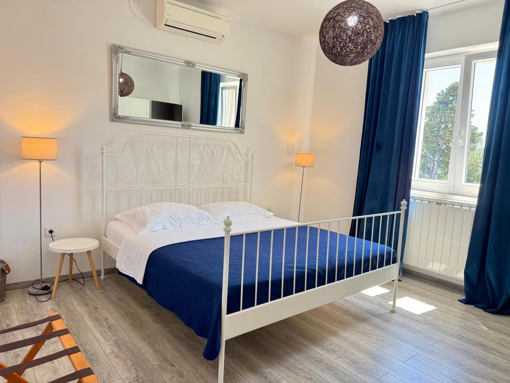 Holiday Home Lungo Mare Млини Экстерьер фото