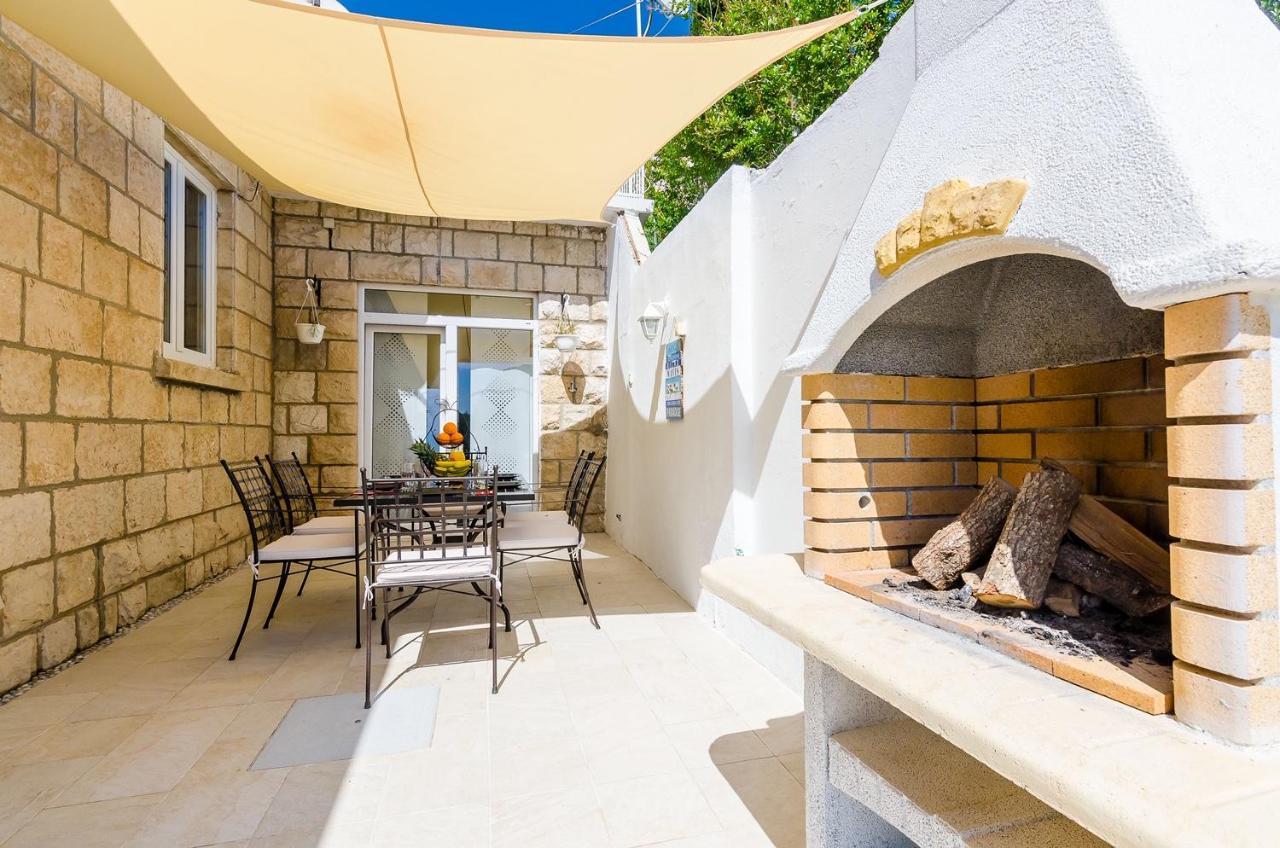 Holiday Home Lungo Mare Млини Экстерьер фото