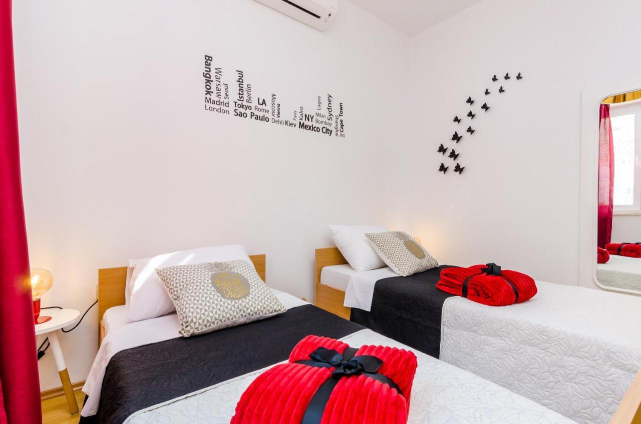 Holiday Home Lungo Mare Млини Экстерьер фото